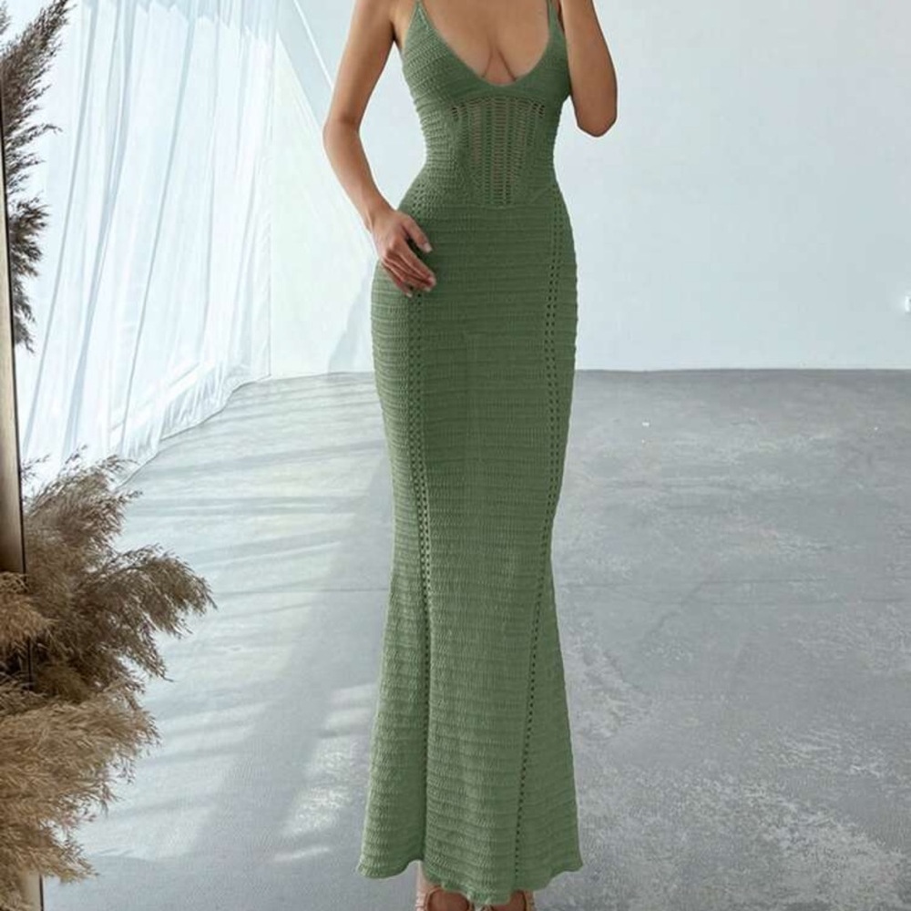 Elegant Green Maxi Dress